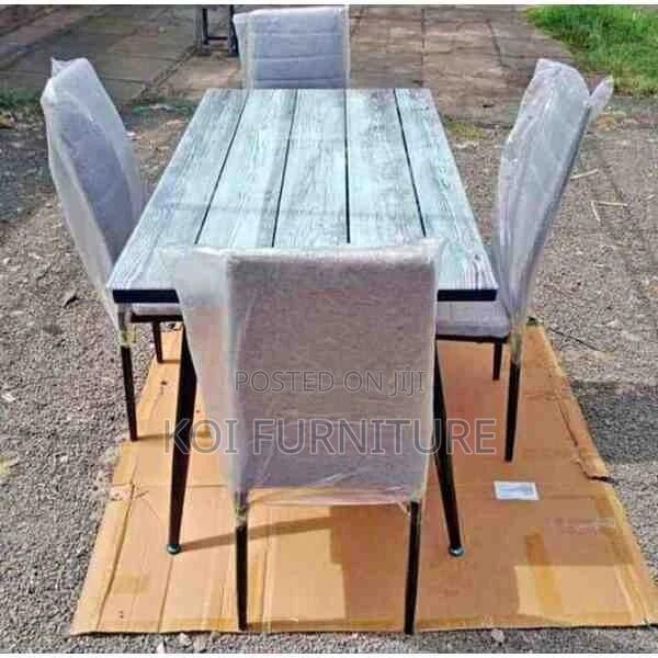 Dining Set : 4-Seater Dining Table With Gray Upholstered Chairs - thumbnail 4