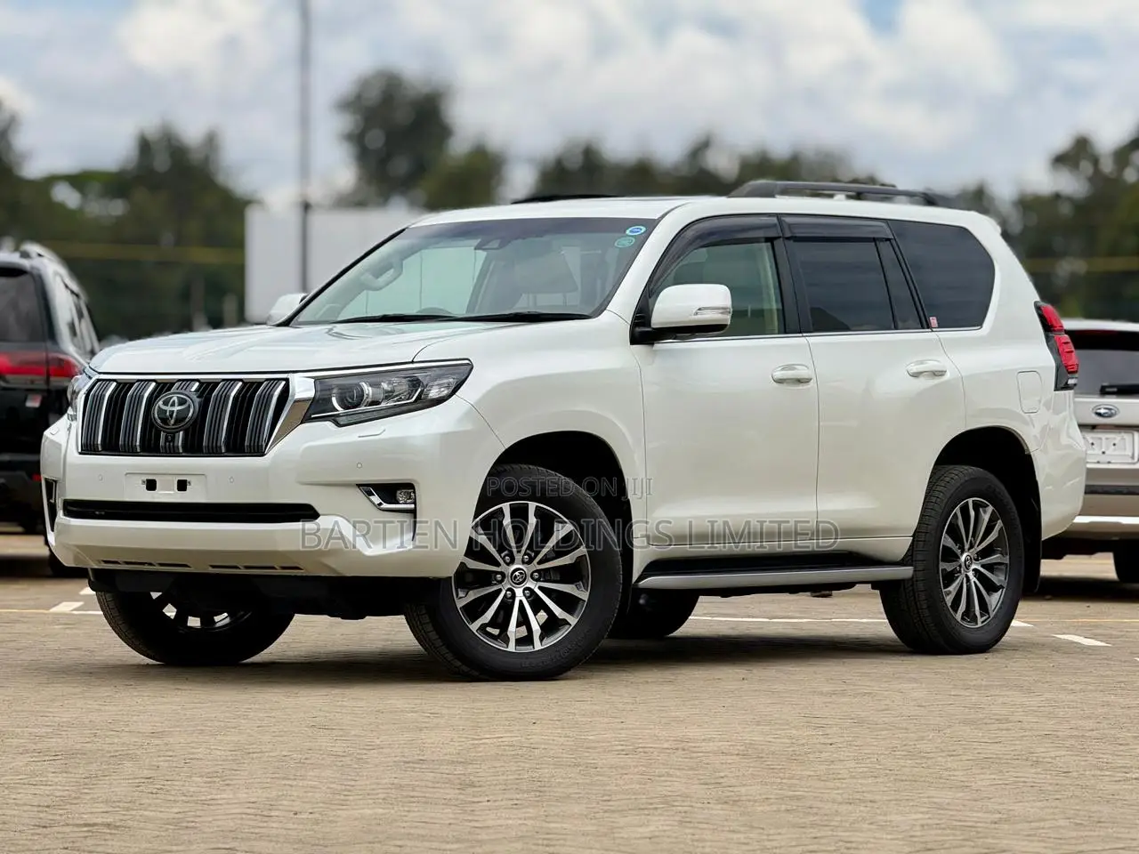 Toyota Land Cruiser Prado 2.8 2019 White