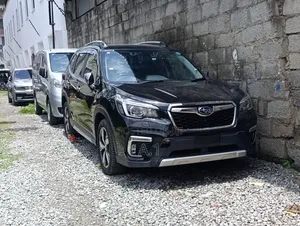 Subaru Forester 2019 Black