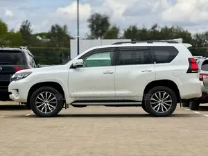 Toyota Land Cruiser Prado 2.8 2019 White