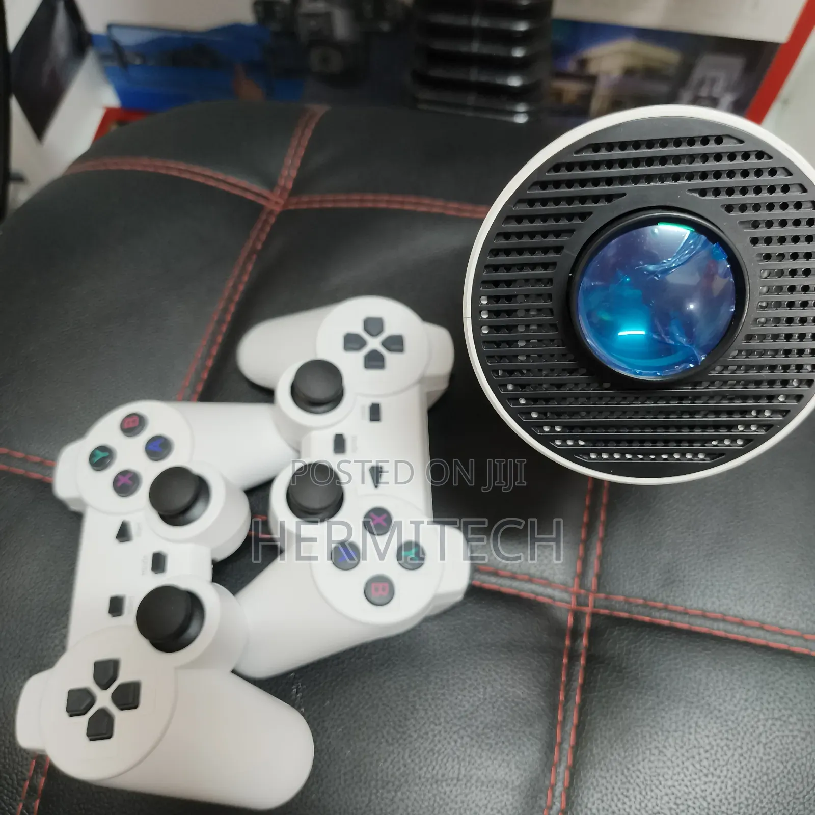 Portable Easy to Use Gaming Projector With Two Gaming Consoles