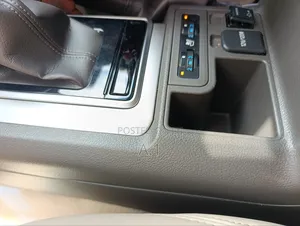 Toyota Land Cruiser Prado 2.8 2019 Brown