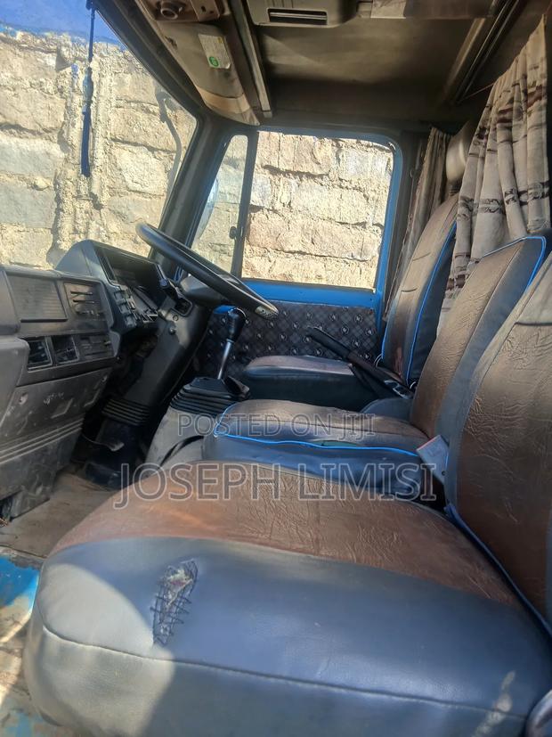 Isuzu FTR 12 - thumbnail 8