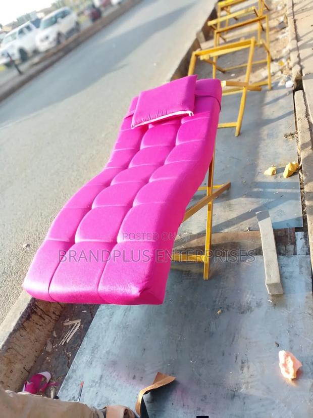 Lash Bed/Waxing Bed - main view