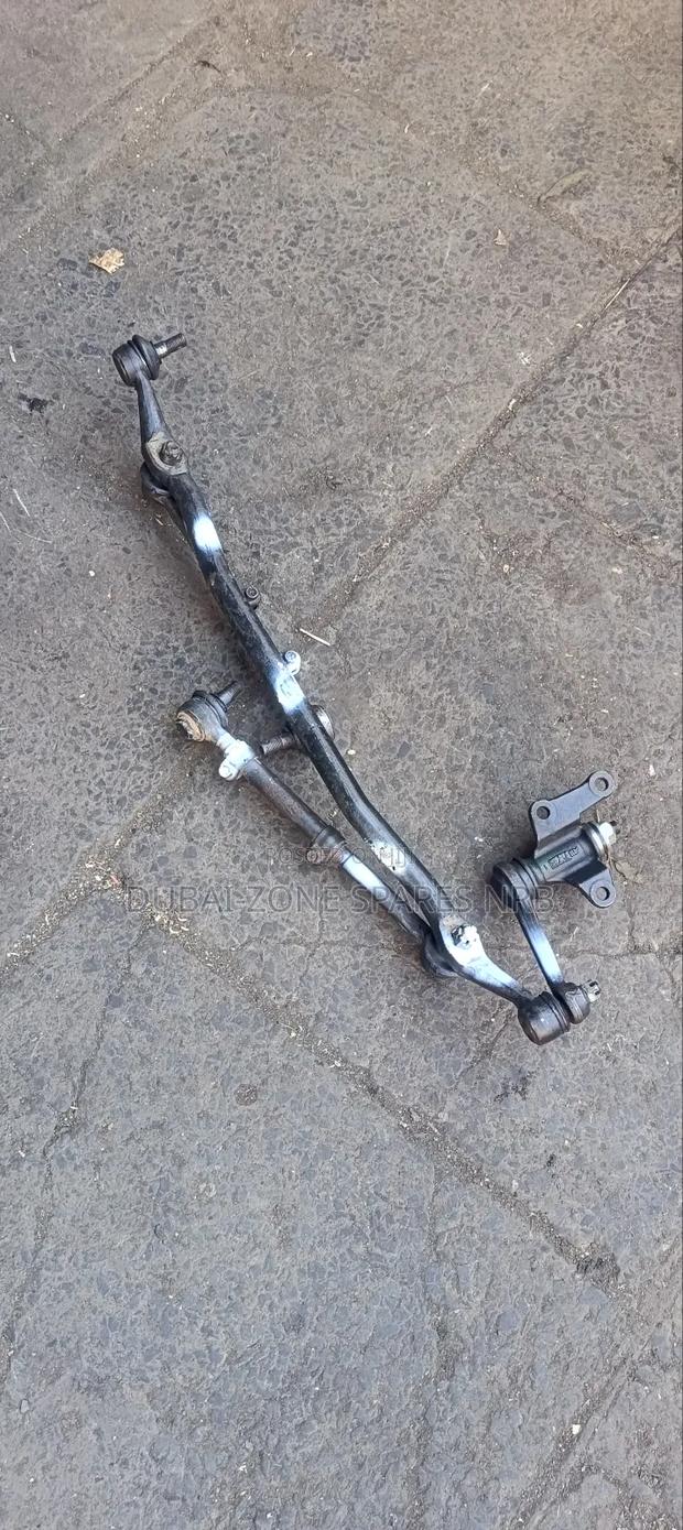 Centre Rod Hilux Millennium 2wd