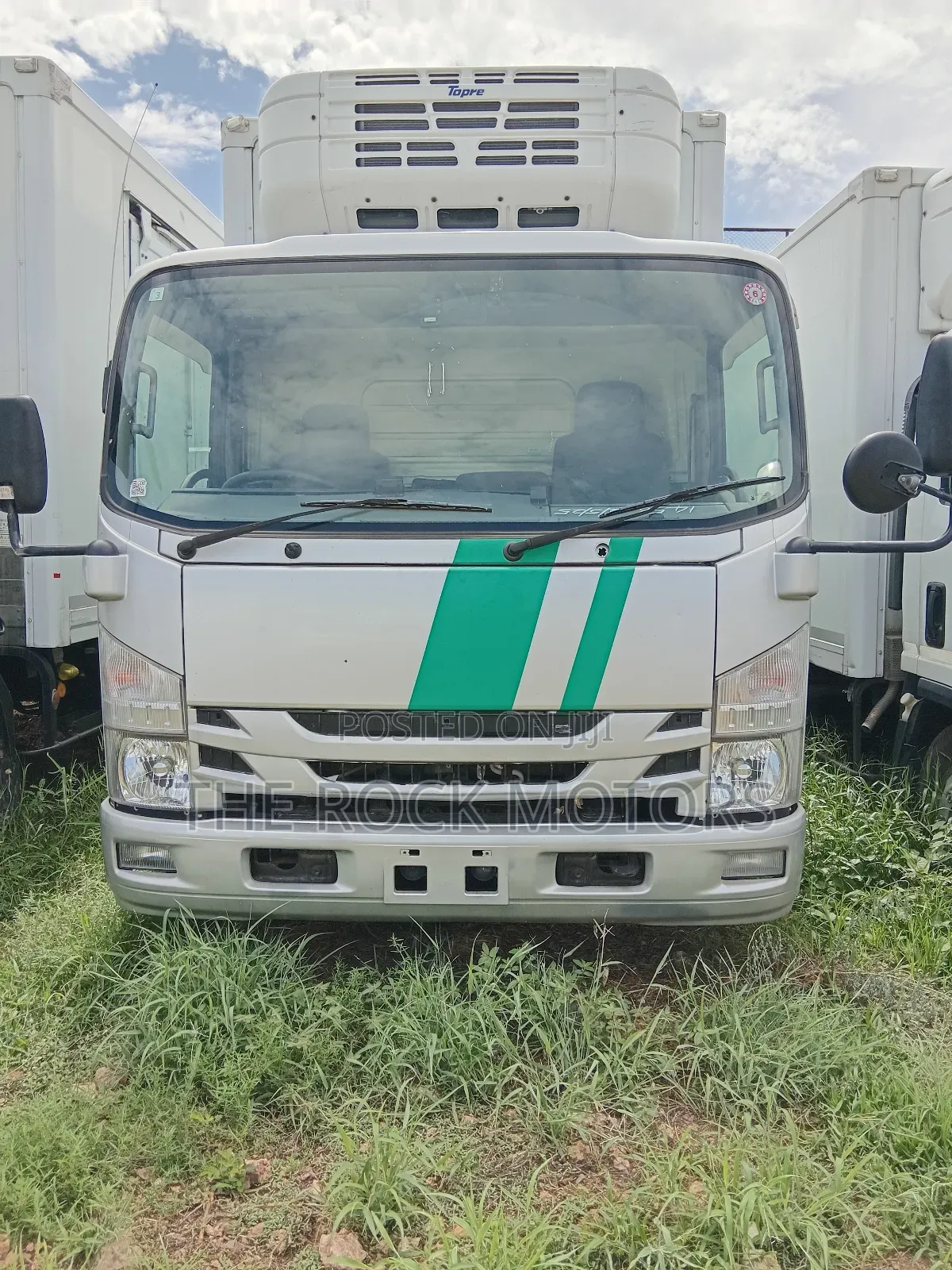 Isuzu Elf 2018 Model