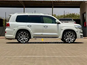 Toyota Land Cruiser 2021