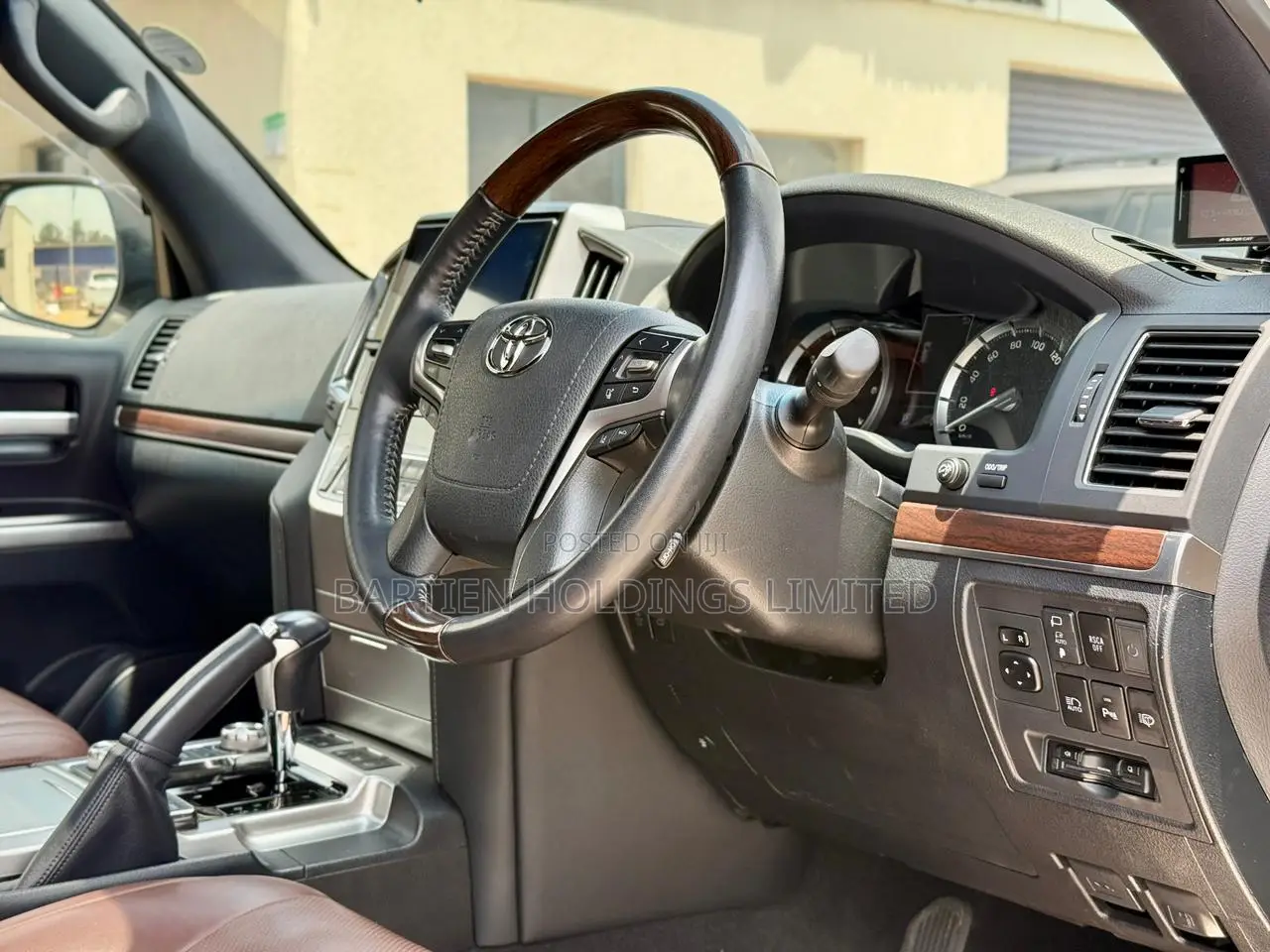 Toyota Land Cruiser 2021