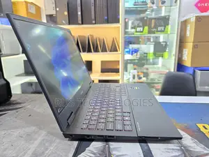 Laptop HP Omen 16 16GB AMD Ryzen 7 SSD 512GB