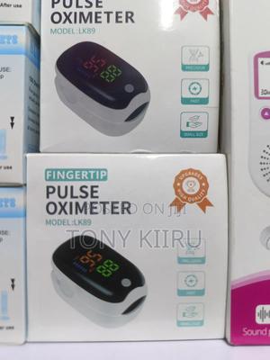 Pulse Oximeter - thumbnail 2