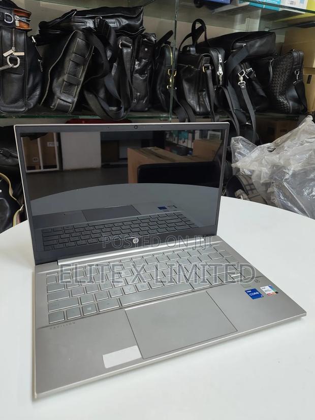 Laptop HP Pavilion 14 8GB Intel Core i5 SSD 512GB
