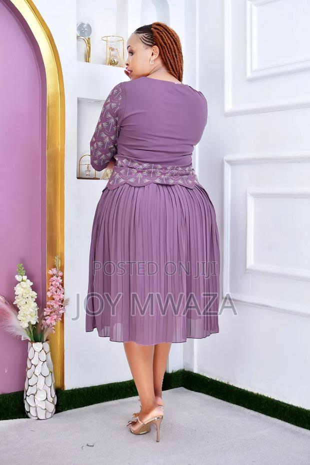 Women Clothes - thumbnail 10