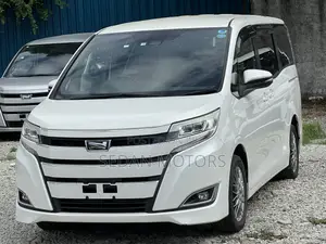 Toyota Noah 2019 White