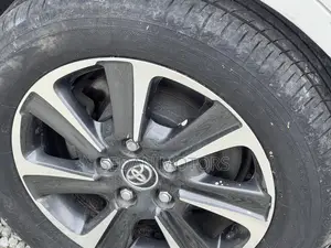Toyota Voxy 2019 White