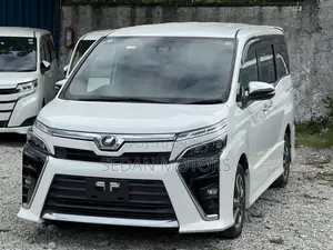 Toyota Voxy 2019 White
