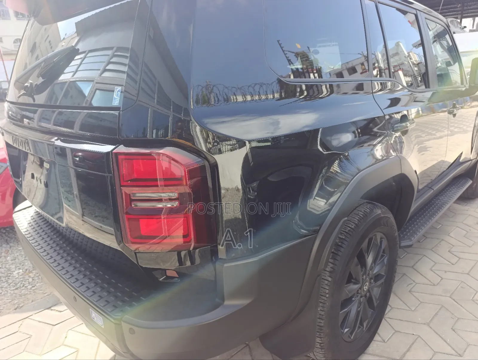 Toyota Land Cruiser Prado 2.8 2024 Black