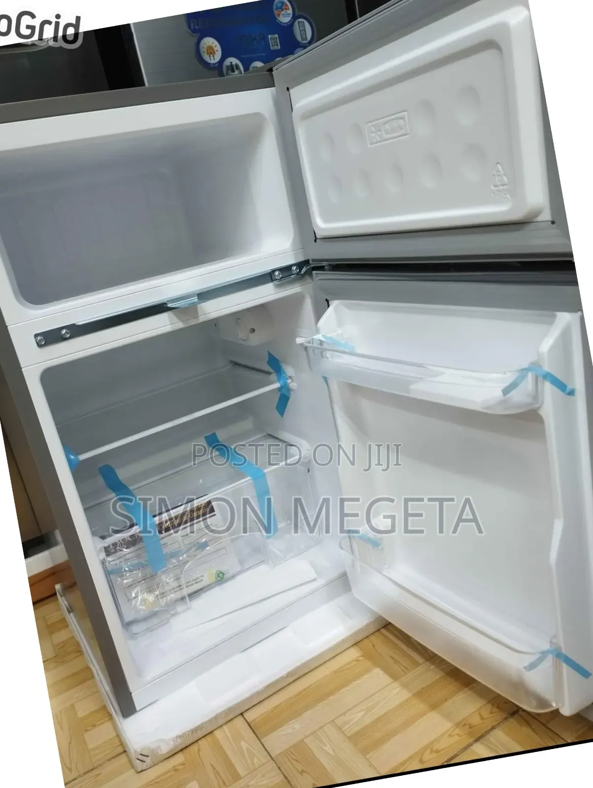 New Arrivals Roch 98 Litres Fridge