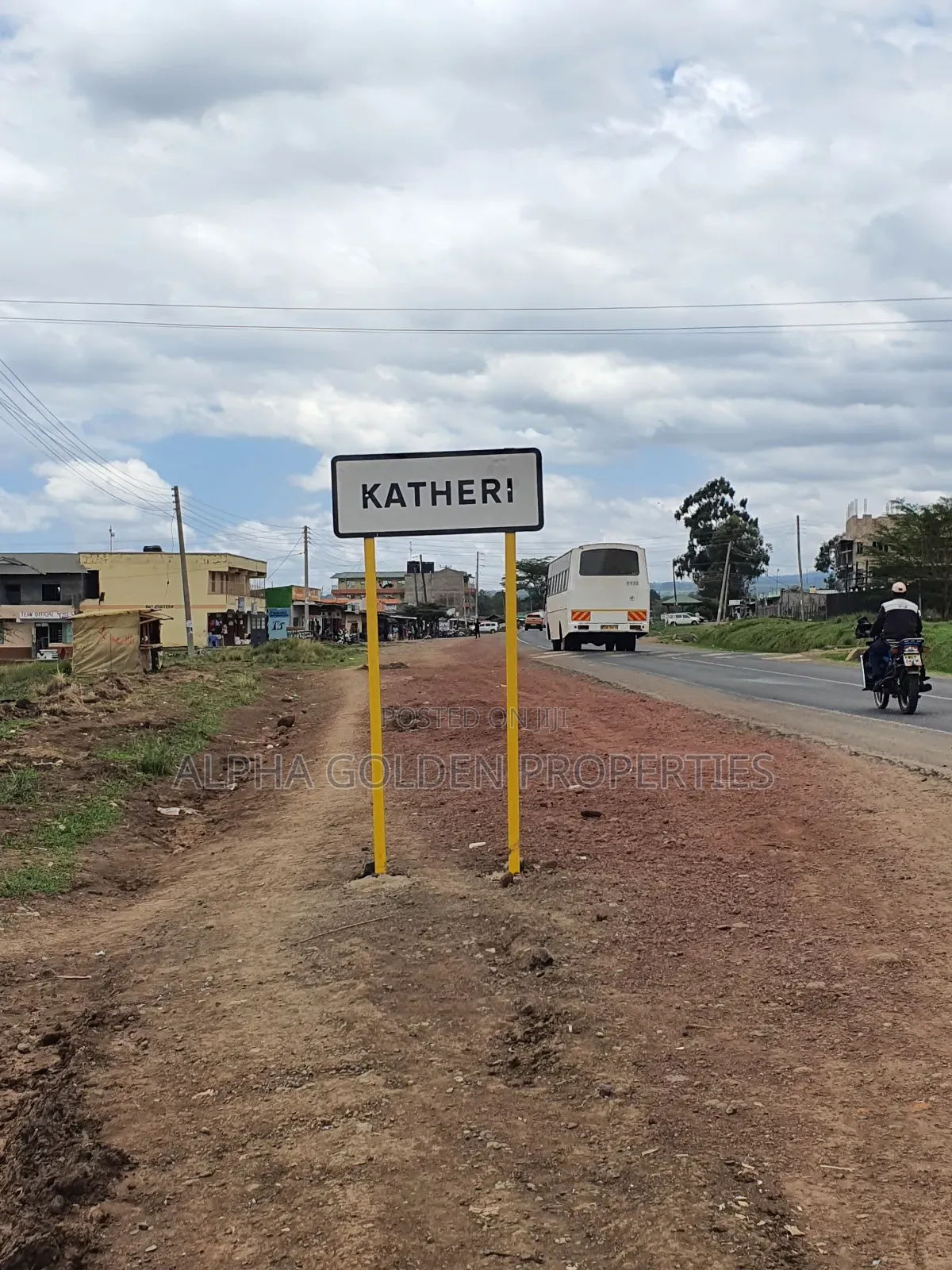 4.5 Acres in Nanyuki [ Katheri ]