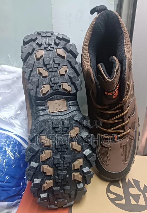 Hand Grip Hiking Boots - main view