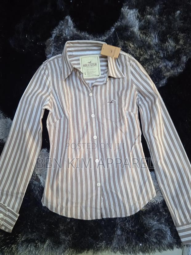 Hollister Girls Cotton Top Small Size Apricot.