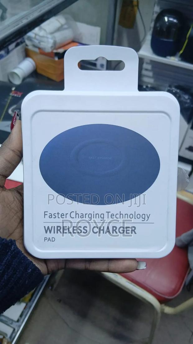 Wireless Charger - main view