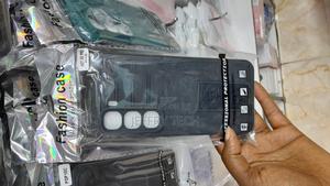 Festy Shockproof Rubber Infinix Hot 60 Pro Plus Case -Black - thumbnail 2