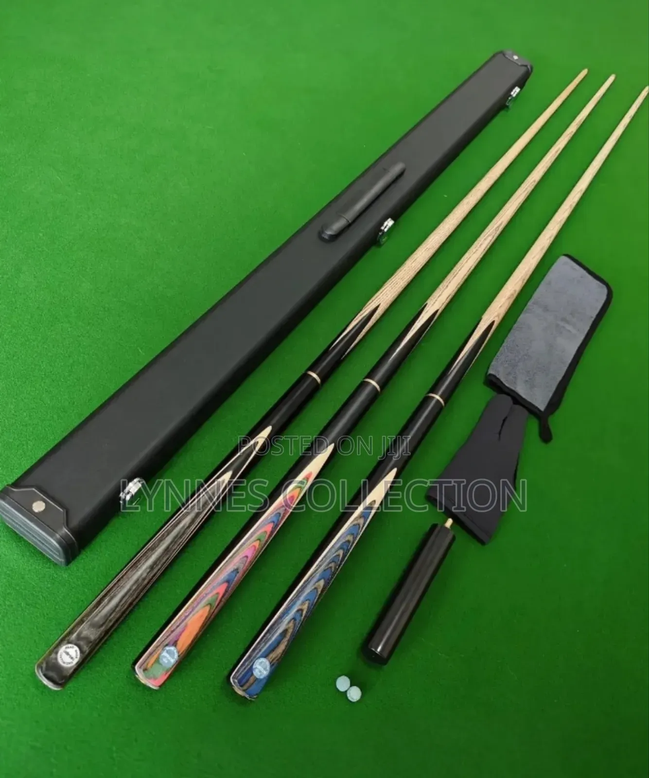 Snooker Cue Sticks