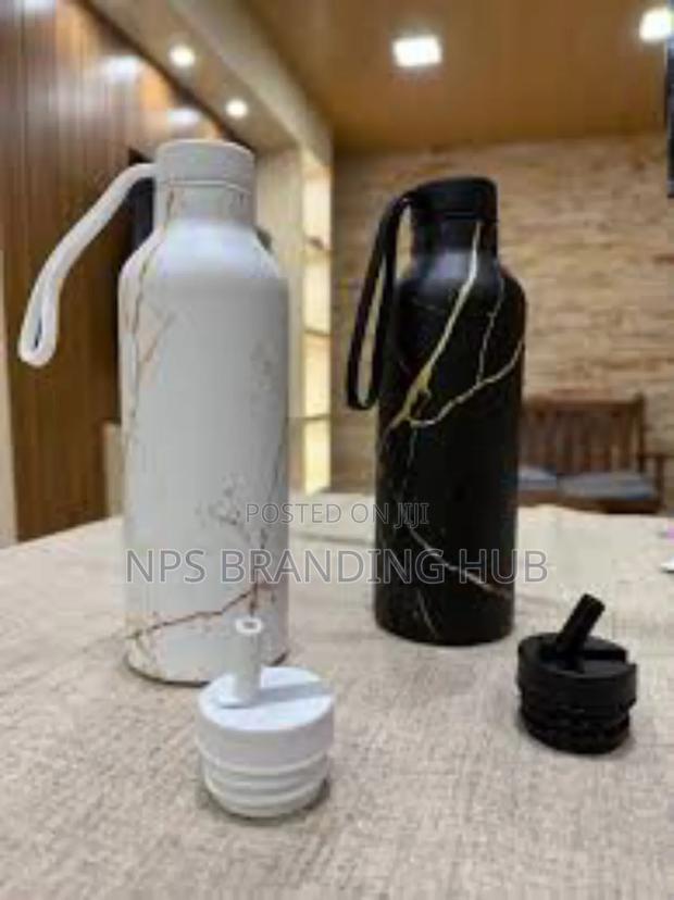 Marble Like Flask Hbc - thumbnail 2