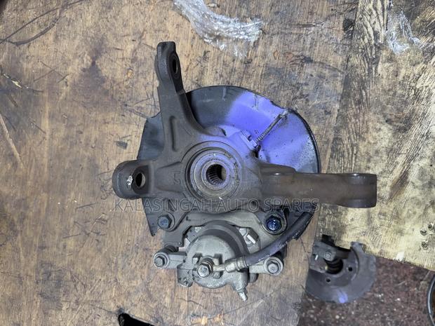 Honda Fit Front Hub - main view
