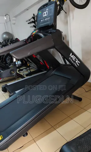 *Merc V9 Commercial Treadmill