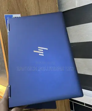 Laptop HP Dragonfly G4 16GB Intel Core i7 SSD 512GB