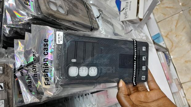 Jinks Infinix Hot 50 Pro Plus Silicone Case / Cover Black - main view