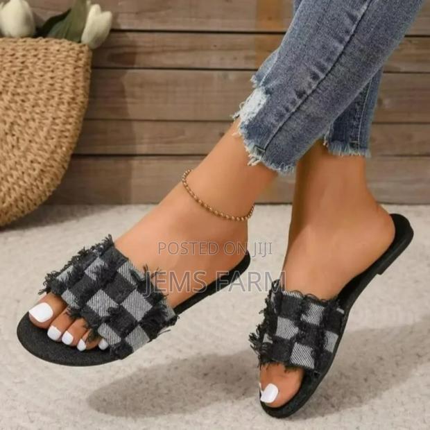 Ladies Flat Sandals With Denim Outerwear - thumbnail 3