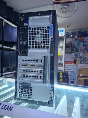 Desktop Computer Dell OptiPlex 7040 8GB Intel Core i7 HDD 500GB