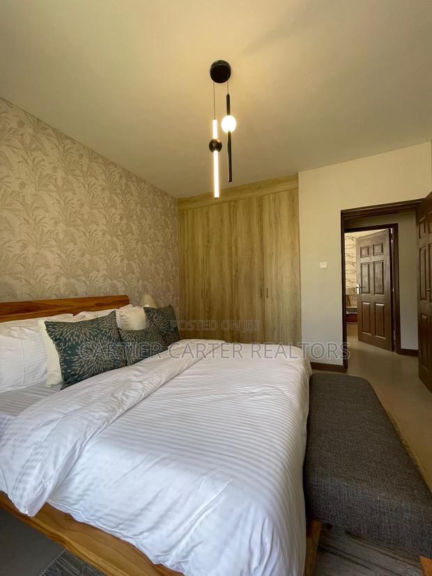 2bdrm Apartment in Gateway Mall Area for sale - thumbnail 7