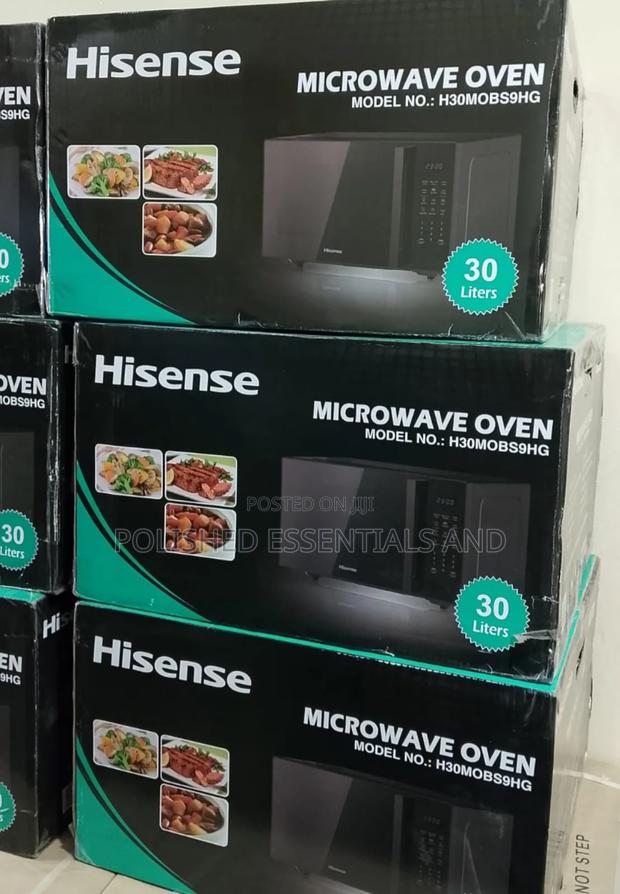 30 Litre Hisense Microwave - main view