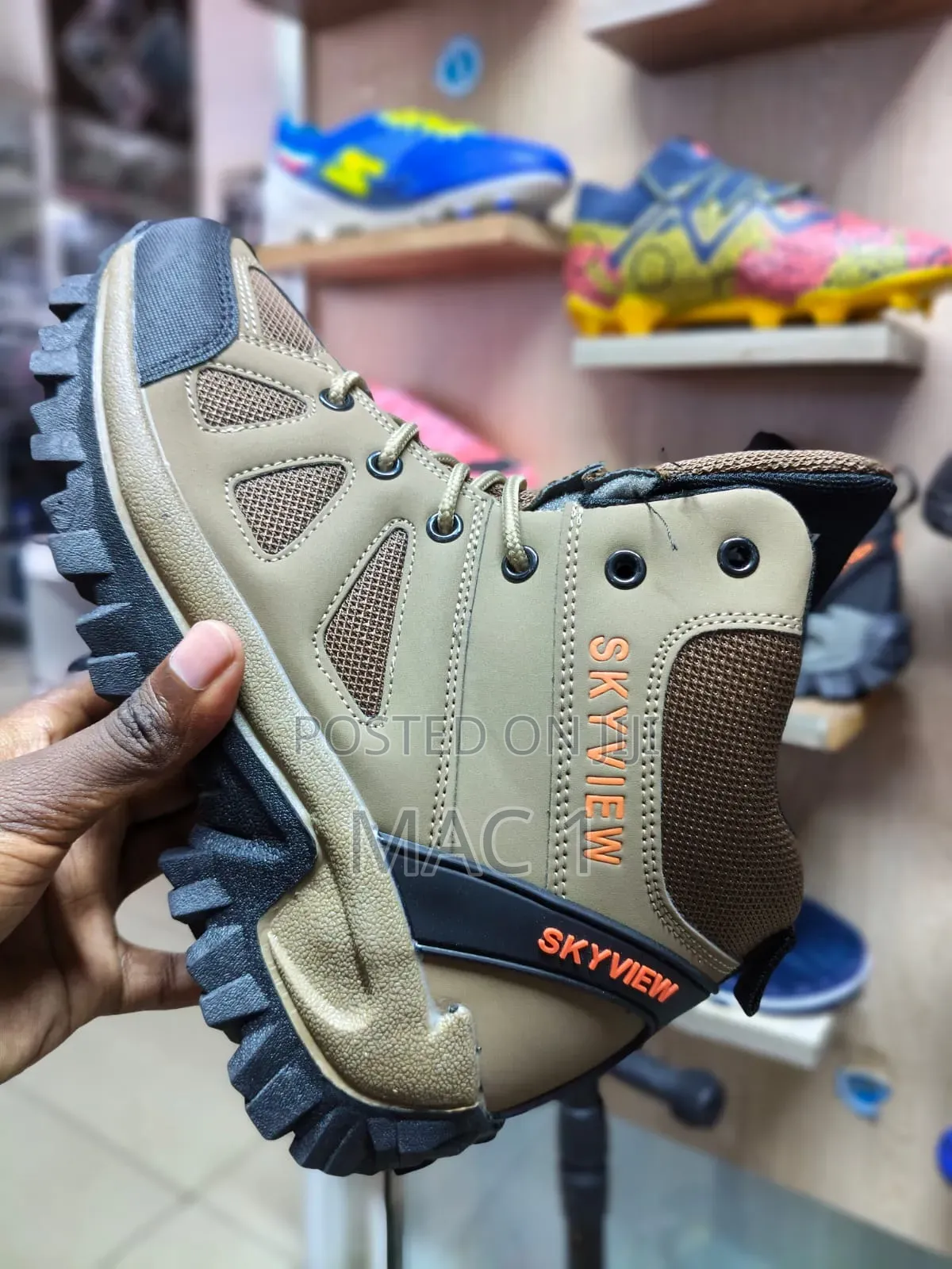 Sky View Hiking Boots for Men's