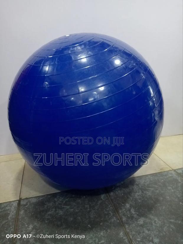 85cm Yoga Ball - thumbnail 2
