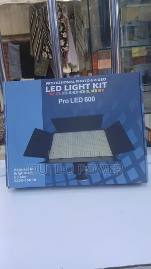 U600 Led Light Kit+Stand