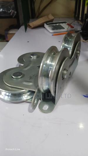 Sliding Gate Double Wheels 100mm Diameter - thumbnail 2