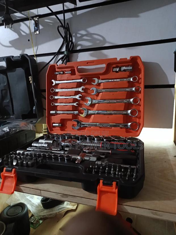82pc Socket Wrench - thumbnail 2