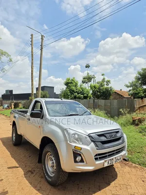 Isuzu D-MAX 2022 Silver