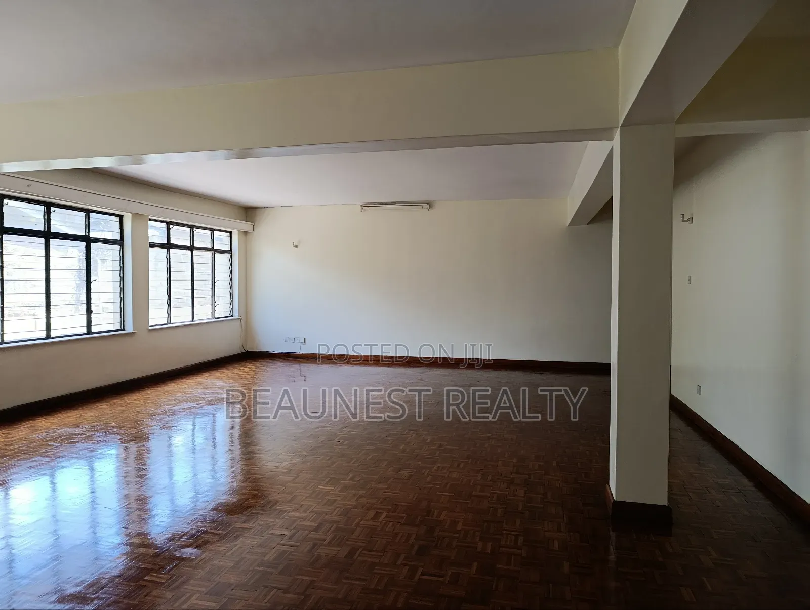 3 Bedroom Duplex Office