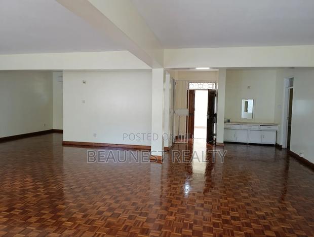 3 Bedroom Duplex Office - thumbnail 3