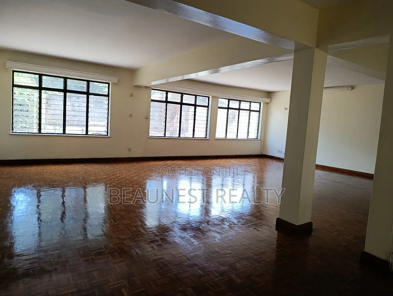 3 Bedroom Duplex Office
