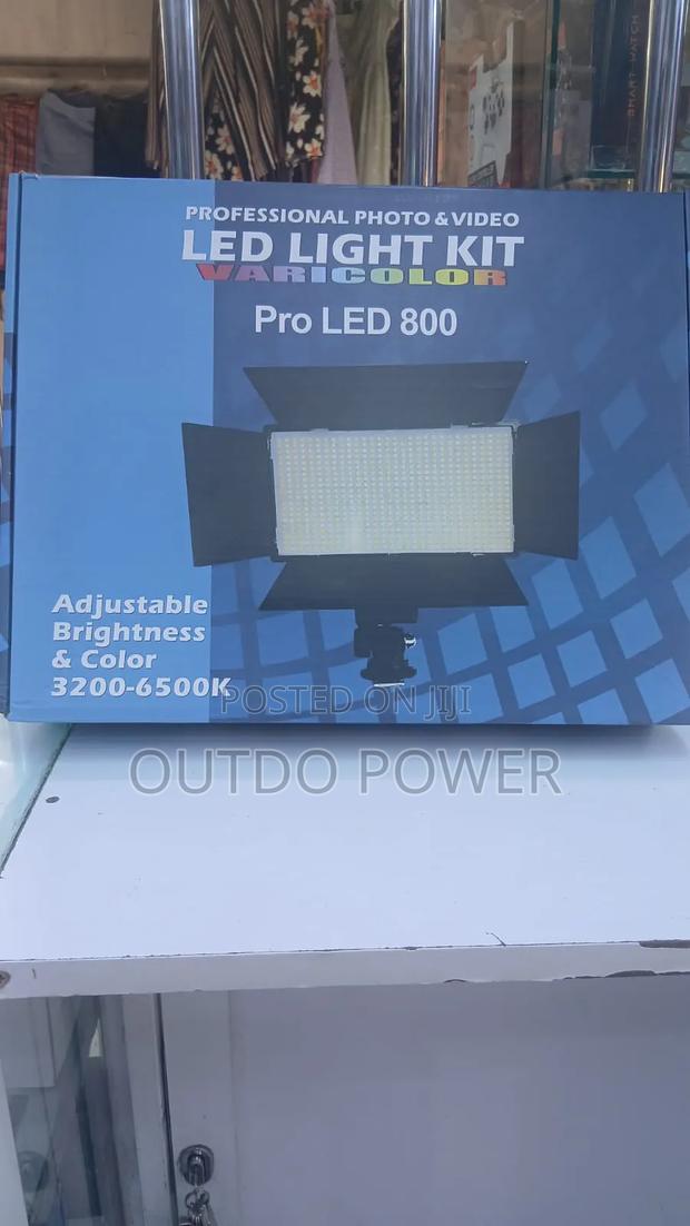 U800 Led Light Kit+Stand - main view