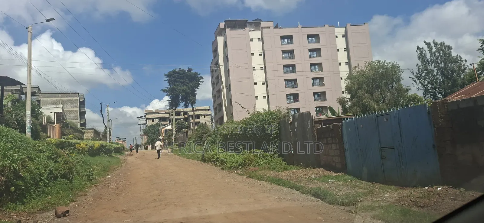1 Acre and an Eight in Kabete White House
