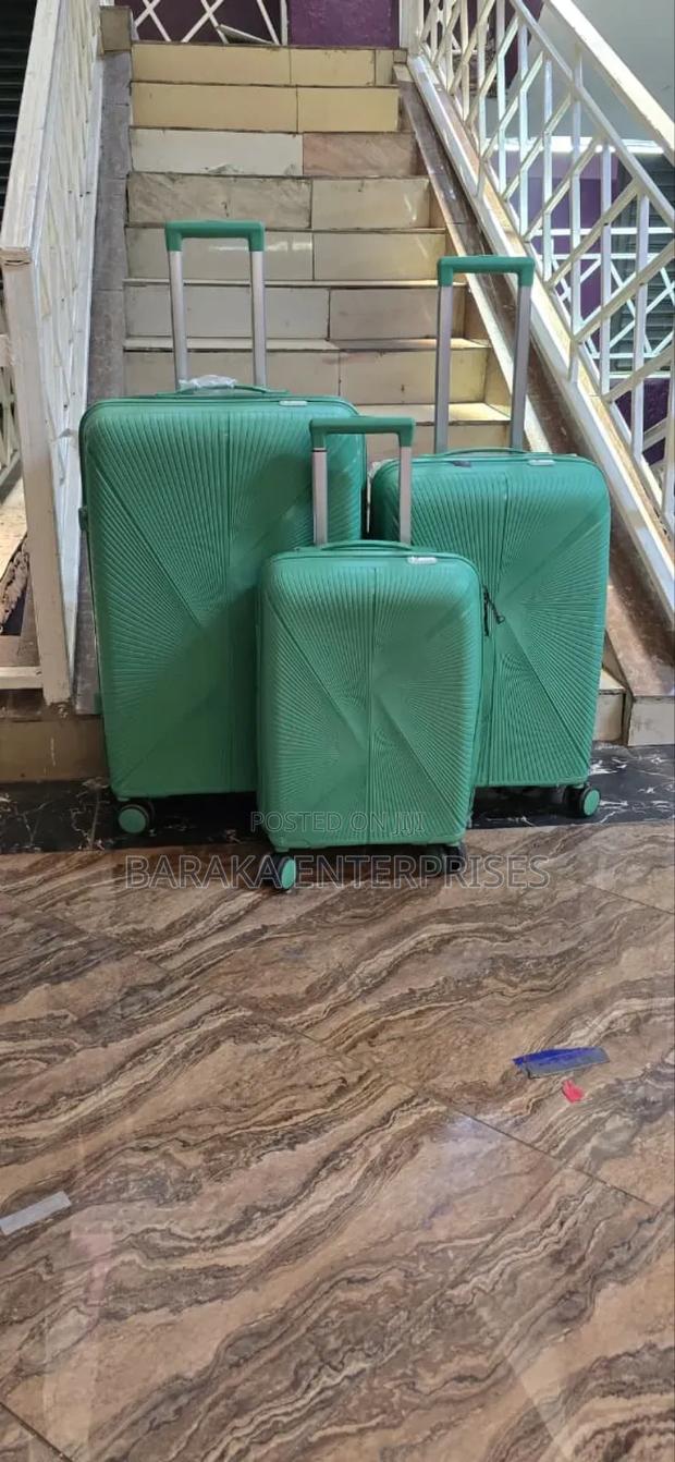 *3 in 1 Unbreakable Pp Suitcases - thumbnail 2