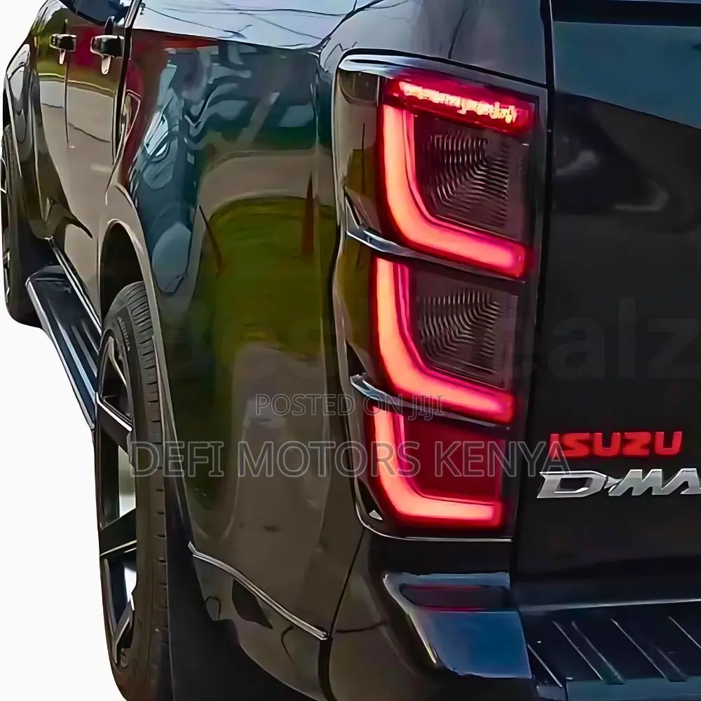 V-Cross Style Isuzu D-Max Led Tail Lights