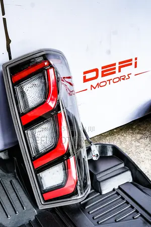 V-Cross Style Isuzu D-Max Led Tail Lights